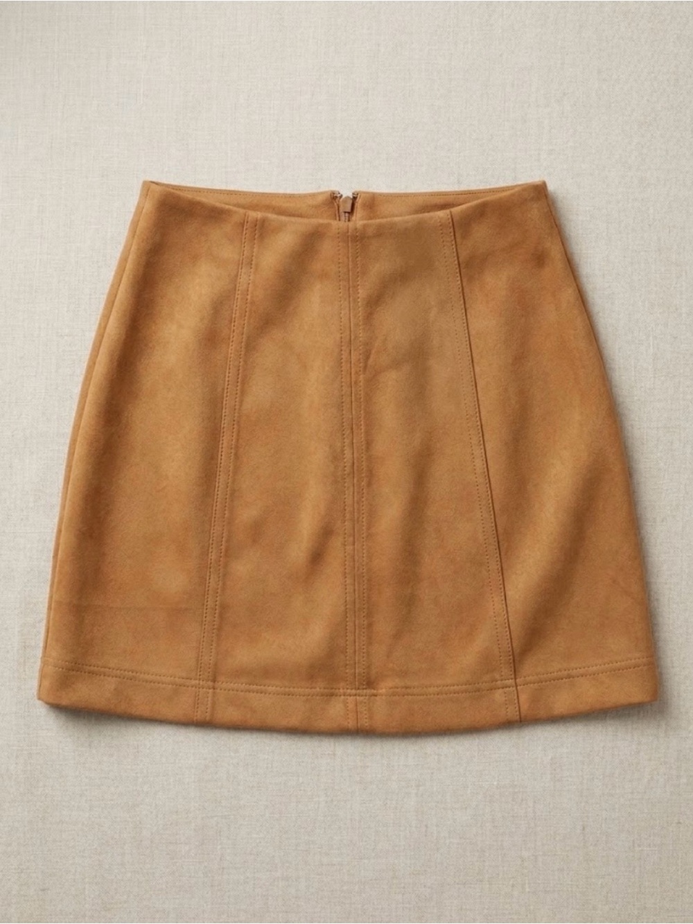 No Boundaries Women's Faux Suede Mini Skirt XS - Like New Excellent Condition